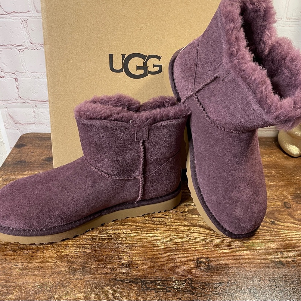 UGG Mini Bailey Button Gem Boots - NIB - Picture 7 of 12